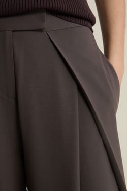 Weite Hose;${refinementColor}