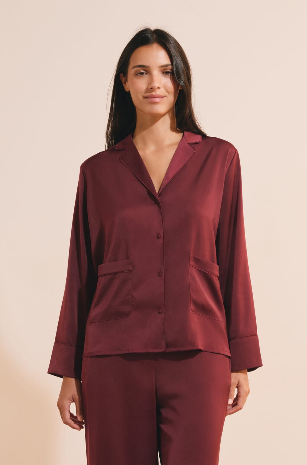 Chemise de pyjama satin&eacute;e;${refinementColor}