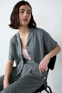 Short-Sleeved Pajama Shirt;${refinementColor}