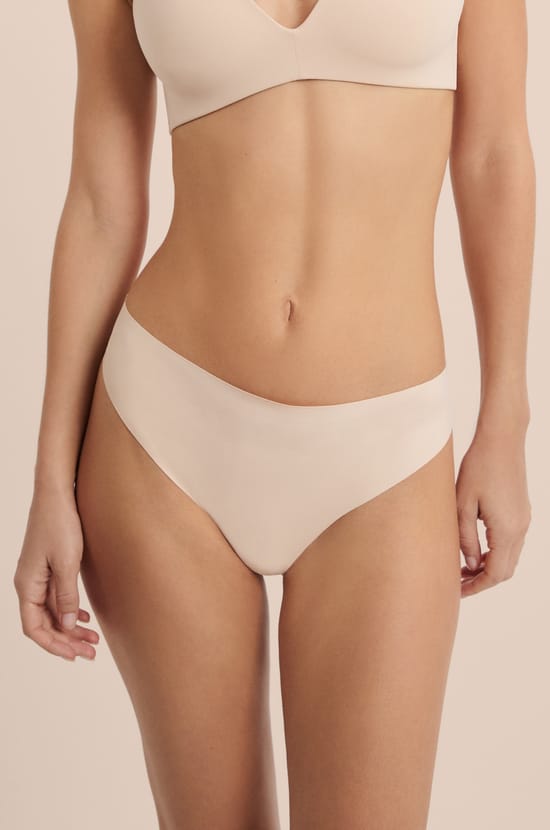 Microfibre Thong;${refinementColor}