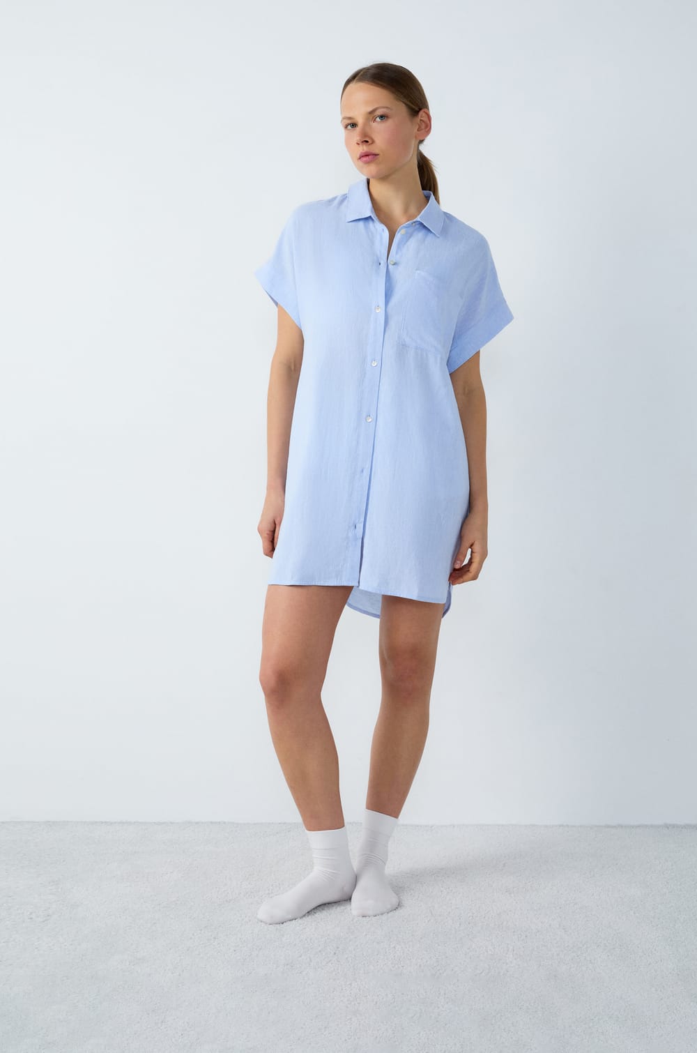 Short-Sleeved Linen Nightshirt;${refinementColor}