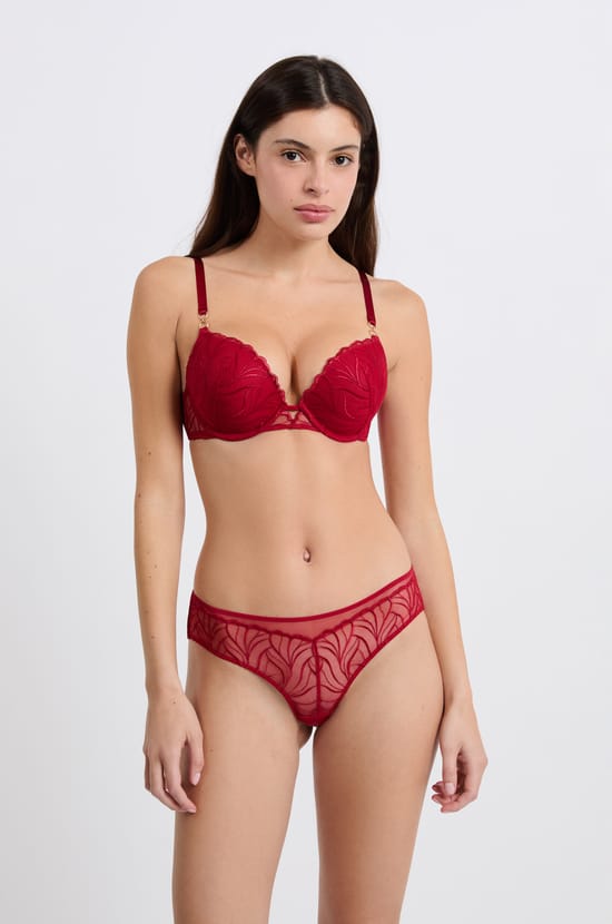 Hipster in floral embroidery;${refinementColor}