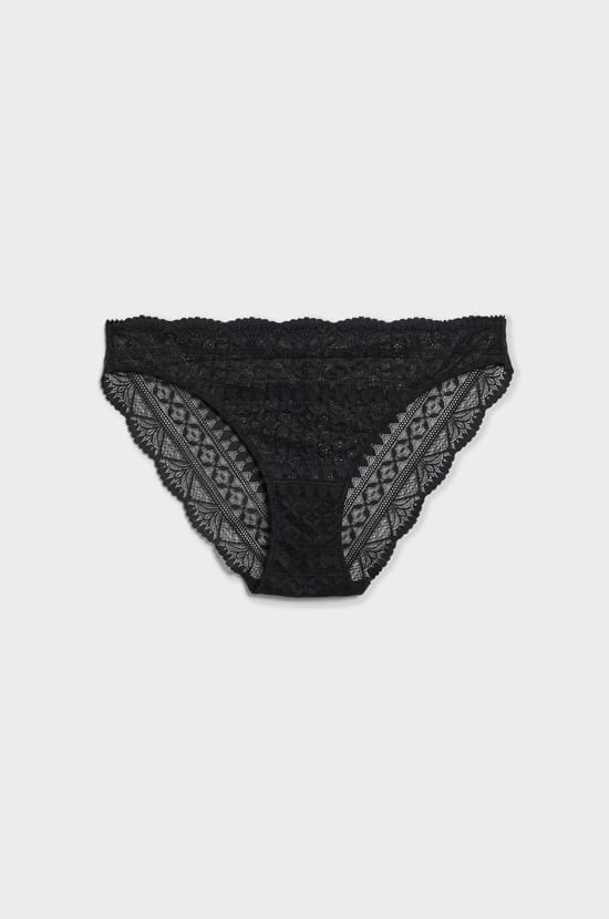 Lace Brief;${refinementColor}
