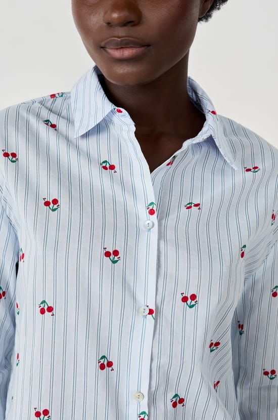 Striped pyjama shirt with cherries;${refinementColor}