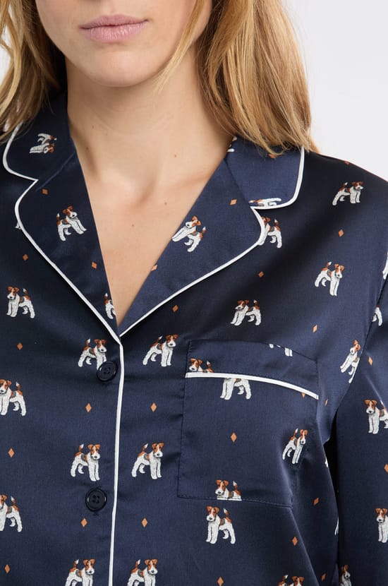 Chemise de pyjama en satin à motifs chiens;${refinementColor}