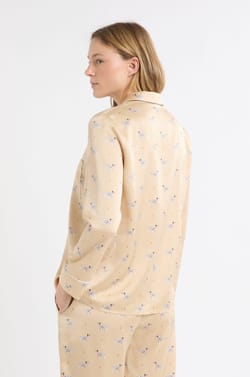 Chemise de pyjama en satin à motifs chiens;${refinementColor}