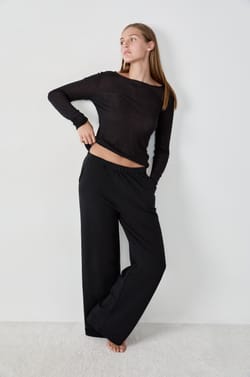Weite Pyjama-Hose;${refinementColor}