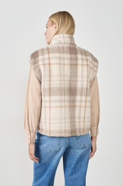 Reversible sleeveless checkered jacket;${refinementColor}