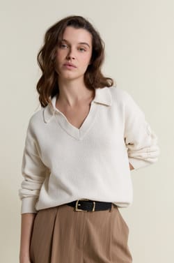 V-neck Long-Sleeved Polo Shirt with Cotton;${refinementColor}