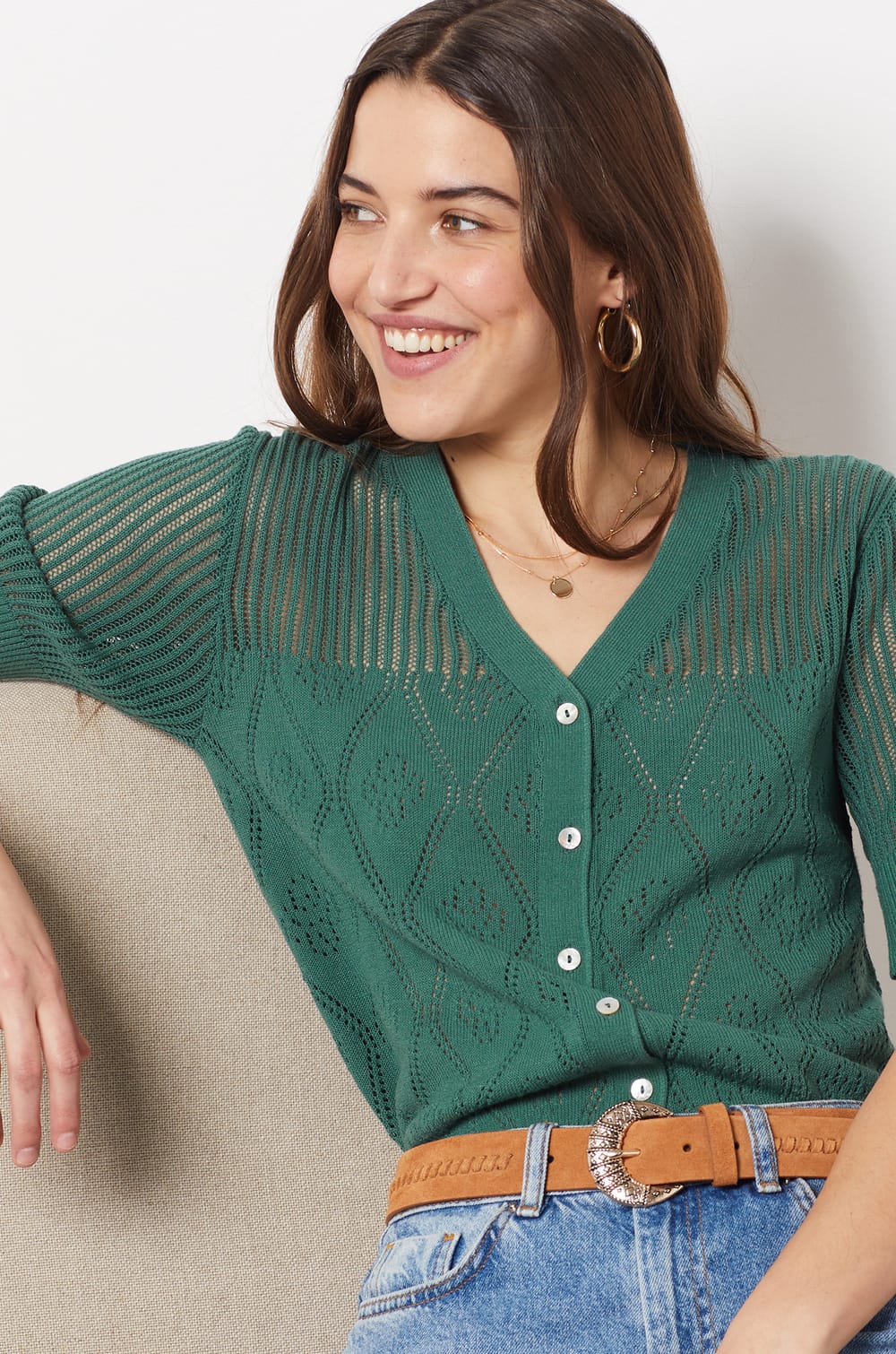 Chaleco Col V Boutonne Court Ajoure