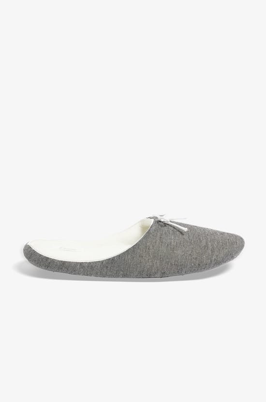 Chaussons mules;${refinementColor}