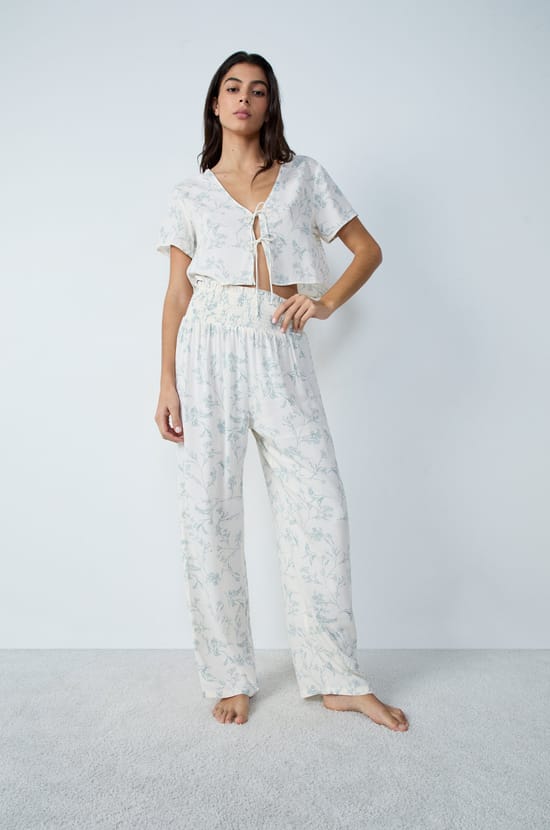Pajama Pants With Floral Pattern;${refinementColor}