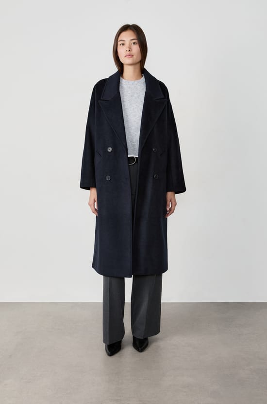 Long coat;${refinementColor}