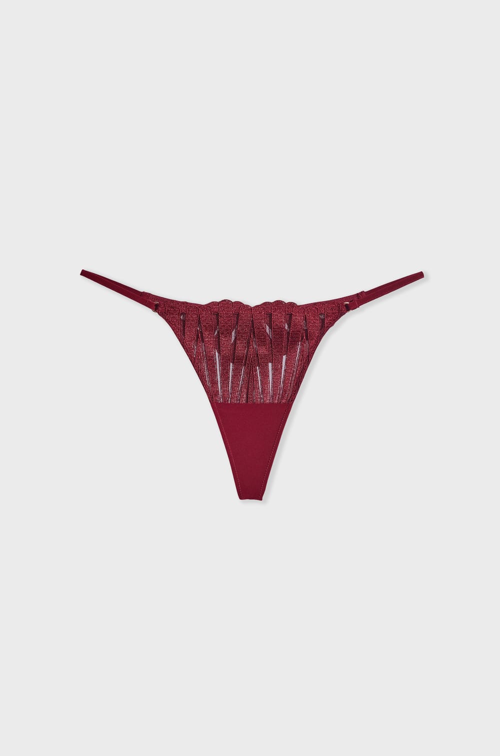 String en dentelle détails bijoux;${refinementColor}