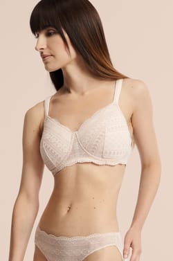 Post-mastectomy Lightly Lined Wireless Bra;${refinementColor}