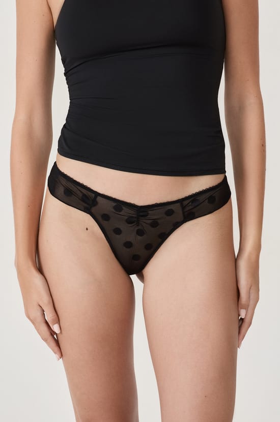Tanga aus Tüll;${refinementColor}