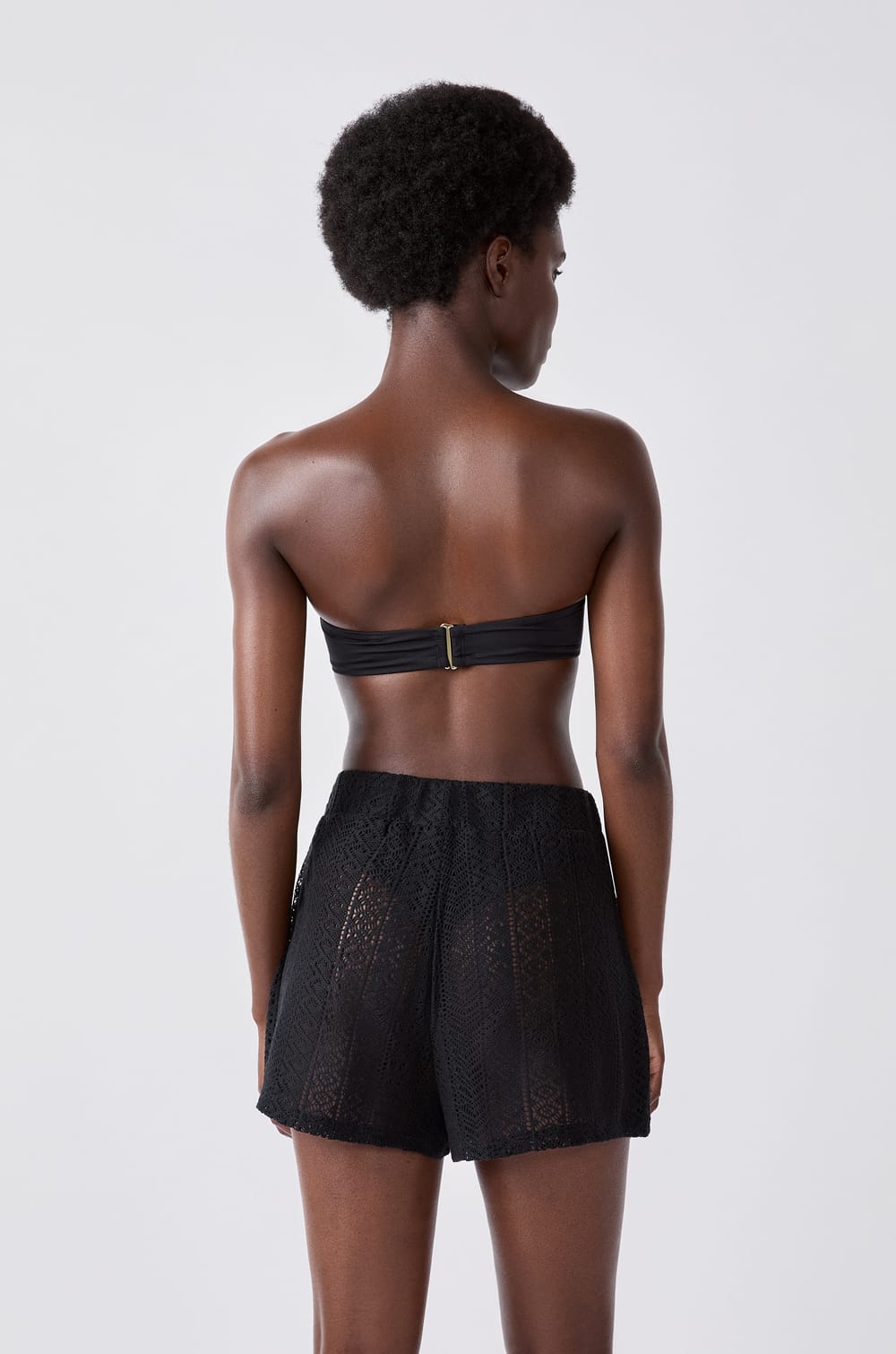 Pantalones cortos de playa de ganchillo;${refinementColor}