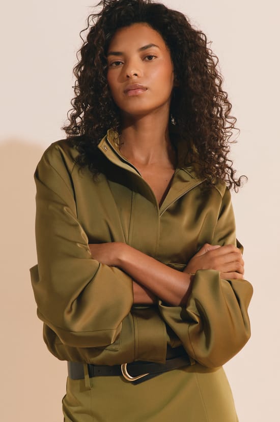 Veste courte satin&eacute;e;${refinementColor}