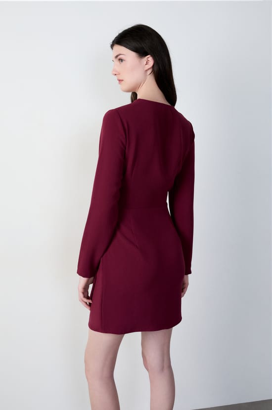 Short Flowing Dress;${refinementColor}