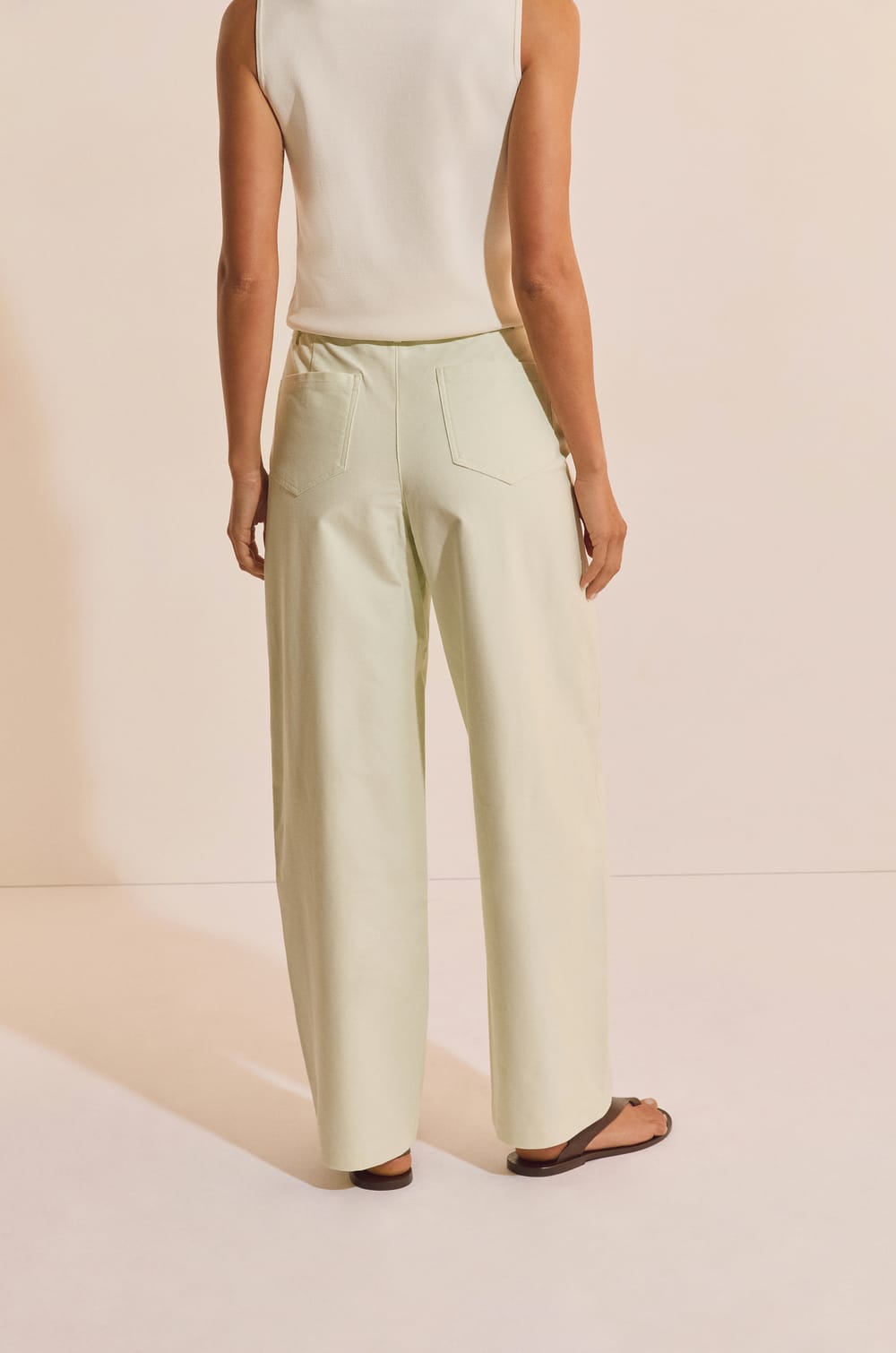 Pantalon avec coton;${refinementColor}