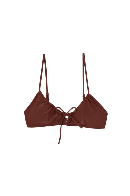 Top de bikini tipo sujetador satinado con copas extra&iacute;bles;${refinementColor}