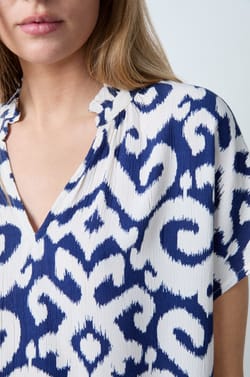 Top fluide imprim&eacute;;${refinementColor}