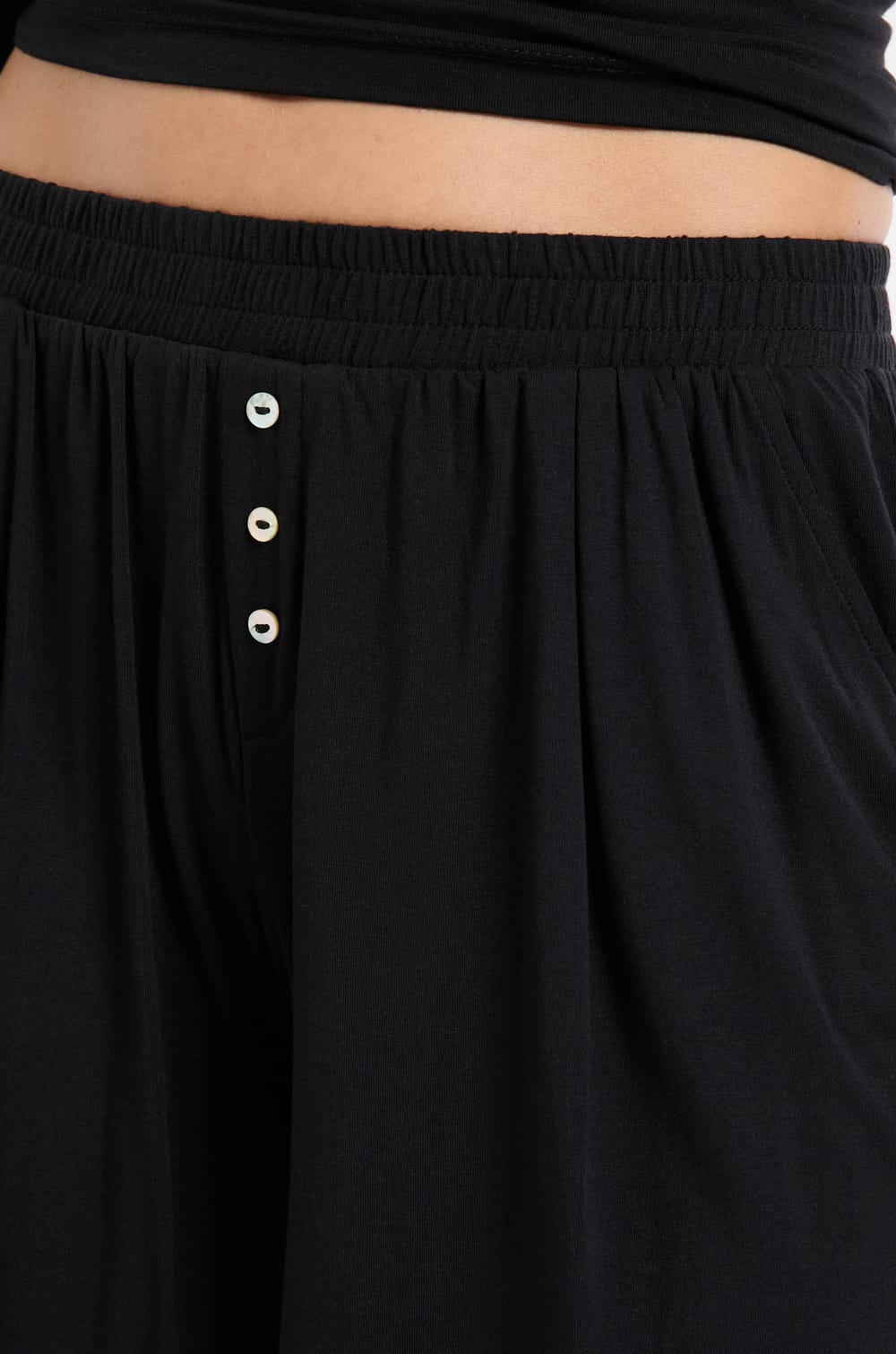 Pantal&oacute;n corto de pijama liso de modal;${refinementColor}