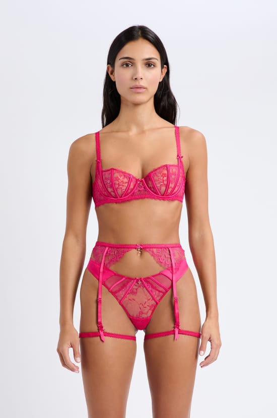 Lace Garter Belt;${refinementColor}