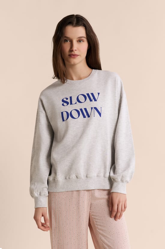 Pyjama sweatshirt with writing in cotton;${refinementColor}