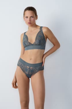 Braguita culotte de encaje;${refinementColor}