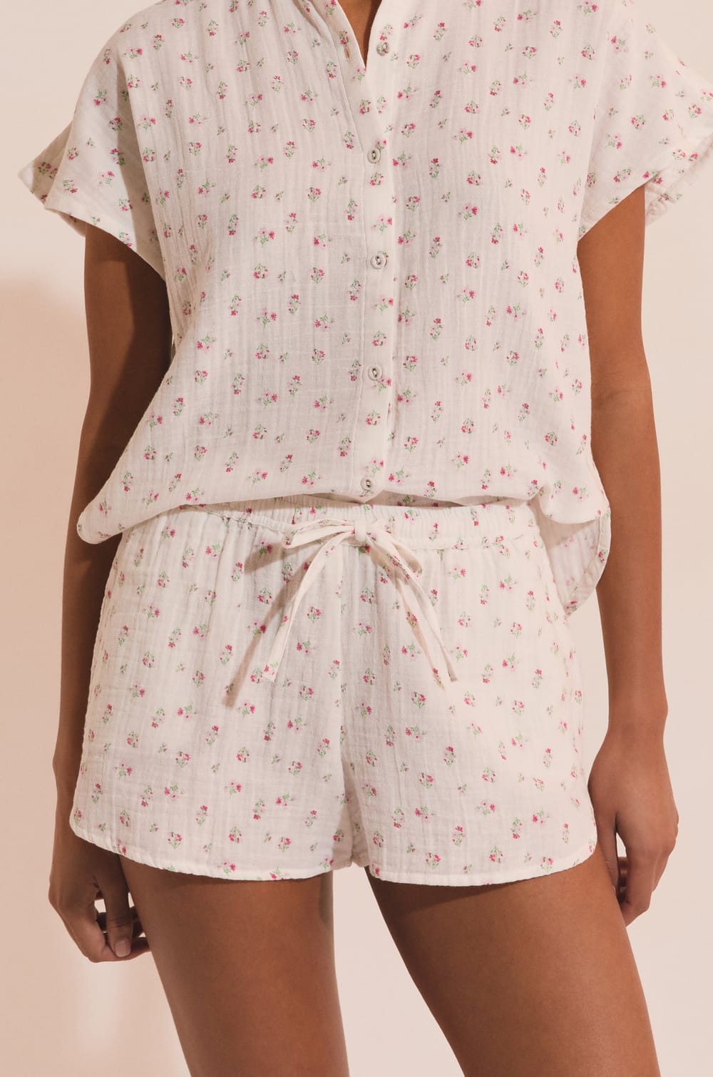 Short de pyjama &agrave; motifs fleuris en coton;${refinementColor}