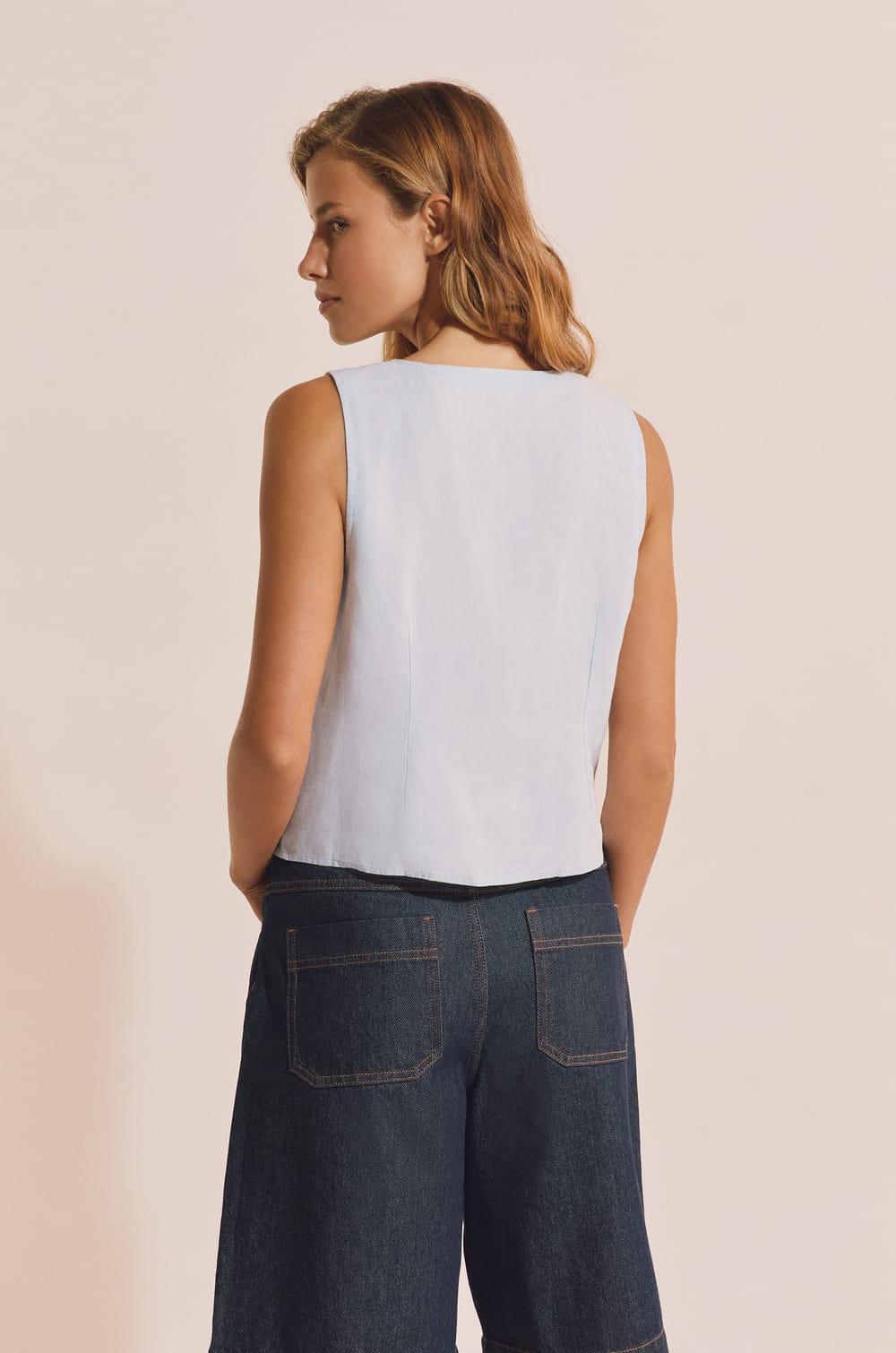 Top crois&eacute; en lin;${refinementColor}