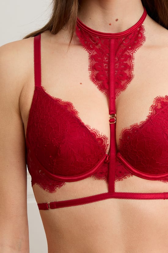 Collier tour de cou en dentelle;${refinementColor}