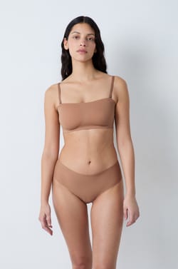 Panty tipo hispter de microfibra;${refinementColor}