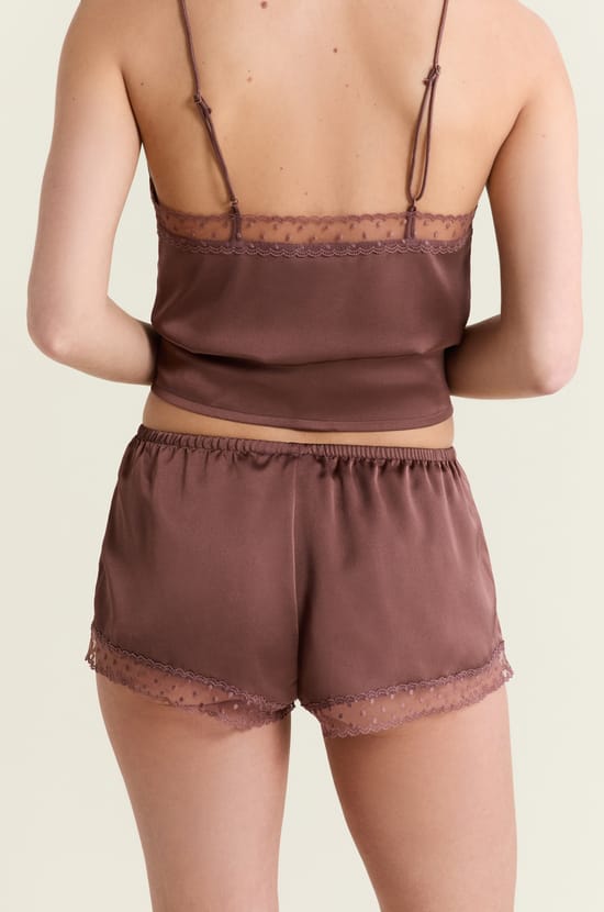 Short de pyjama satin&eacute;;${refinementColor}