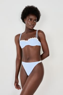 Brief with embroidery;${refinementColor}