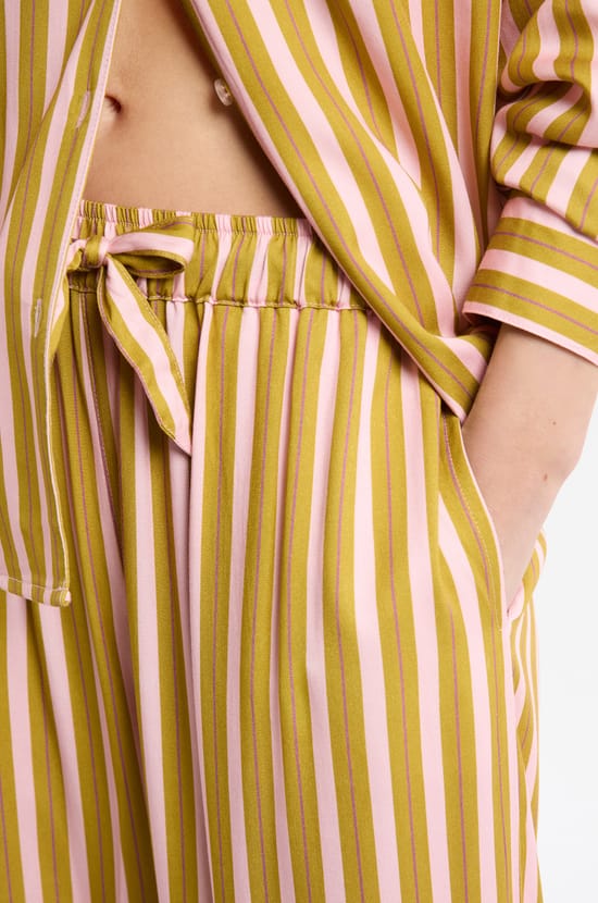 Pantalon de pyjama bicolore &agrave; rayures;${refinementColor}