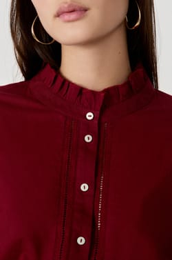 Camisa bordada;${refinementColor}