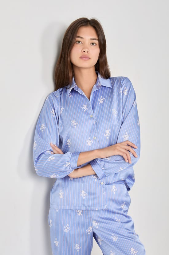 Satynowa koszula piżamowa z nadrukiem;${refinementColor}