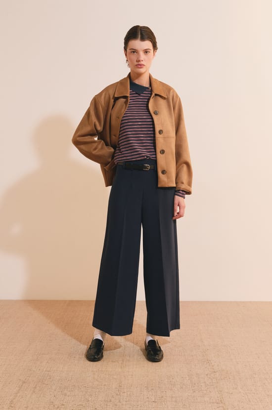 Pantalon cropped;${refinementColor}