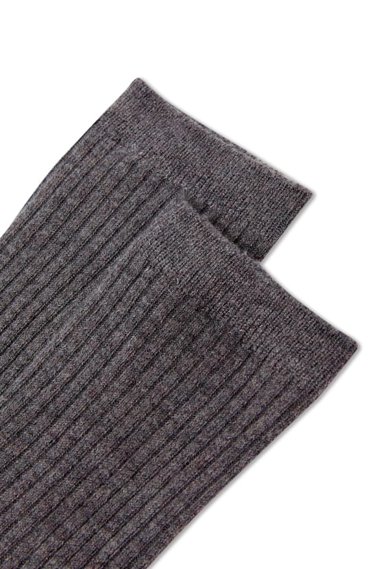 Ribbed Effect Socks;${refinementColor}