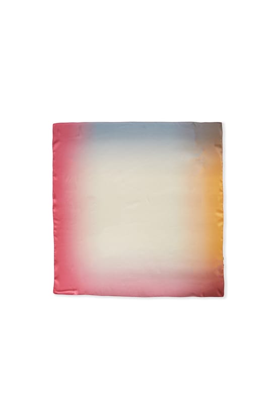 Foulard &agrave; motifs;${refinementColor}