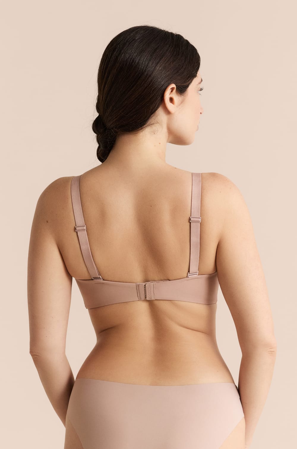 BH mit leichten Schalen ohne B&uuml;gel aus Mikrofaser;${refinementColor}