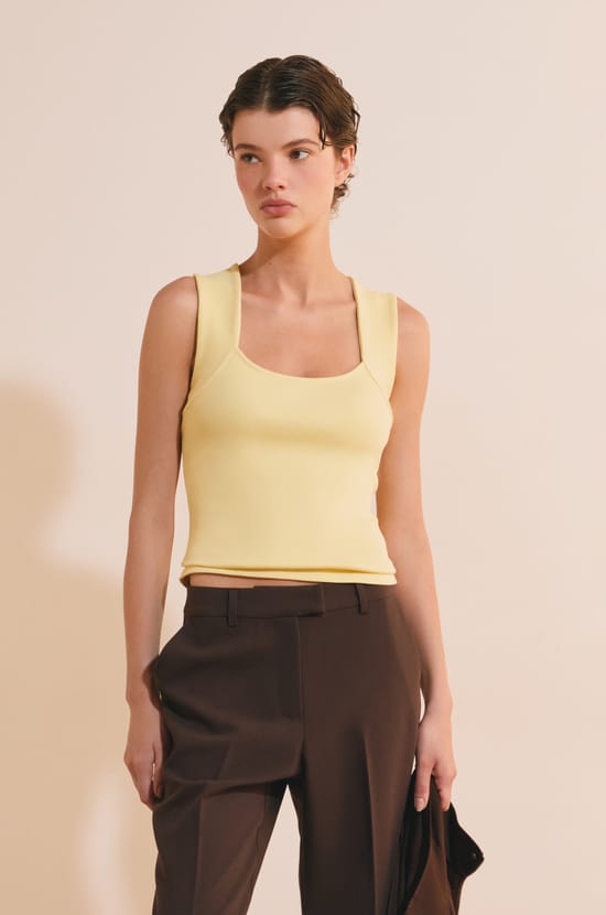 Top &agrave; col carr&eacute; en coton;${refinementColor}
