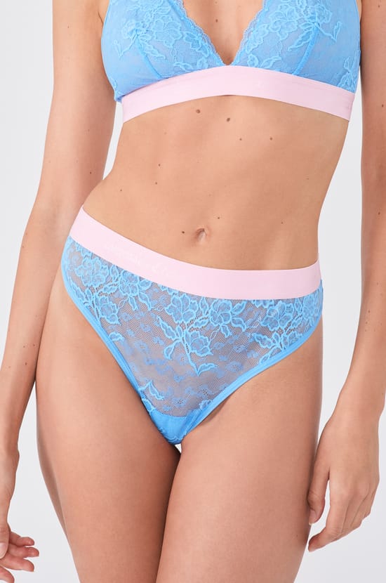 String en dentelle Lemonade Dolls x Etam;${refinementColor}