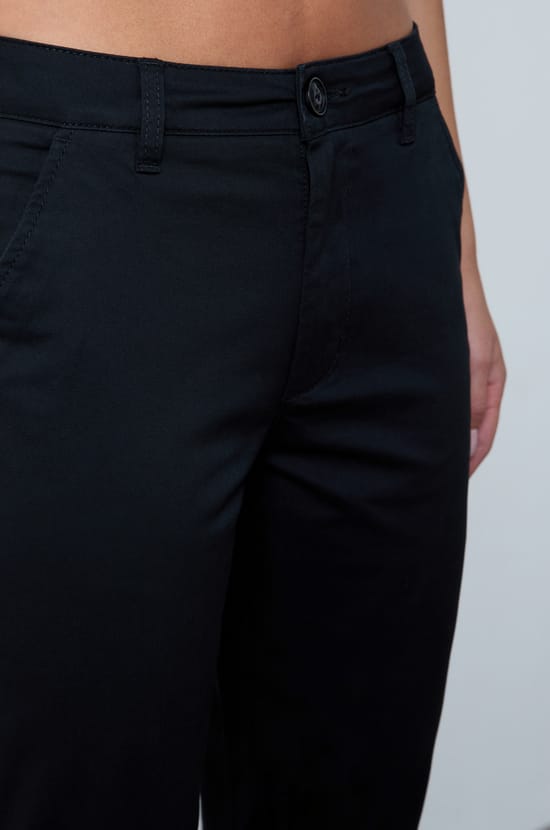 Pantalon coupe carotte;${refinementColor}