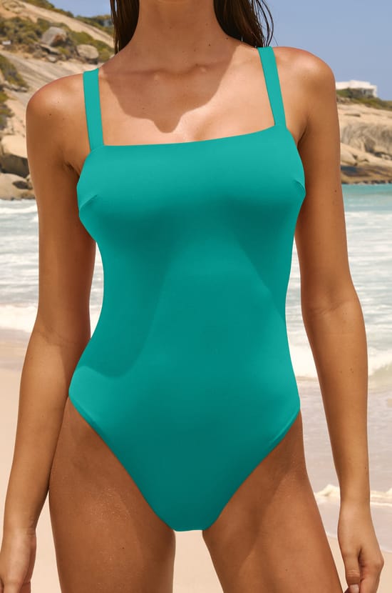 Maillot de bain 1 pi&egrave;ce gainant encolure carr&eacute;e;${refinementColor}