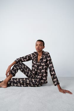 Satin patterned pyjama shirt;${refinementColor}