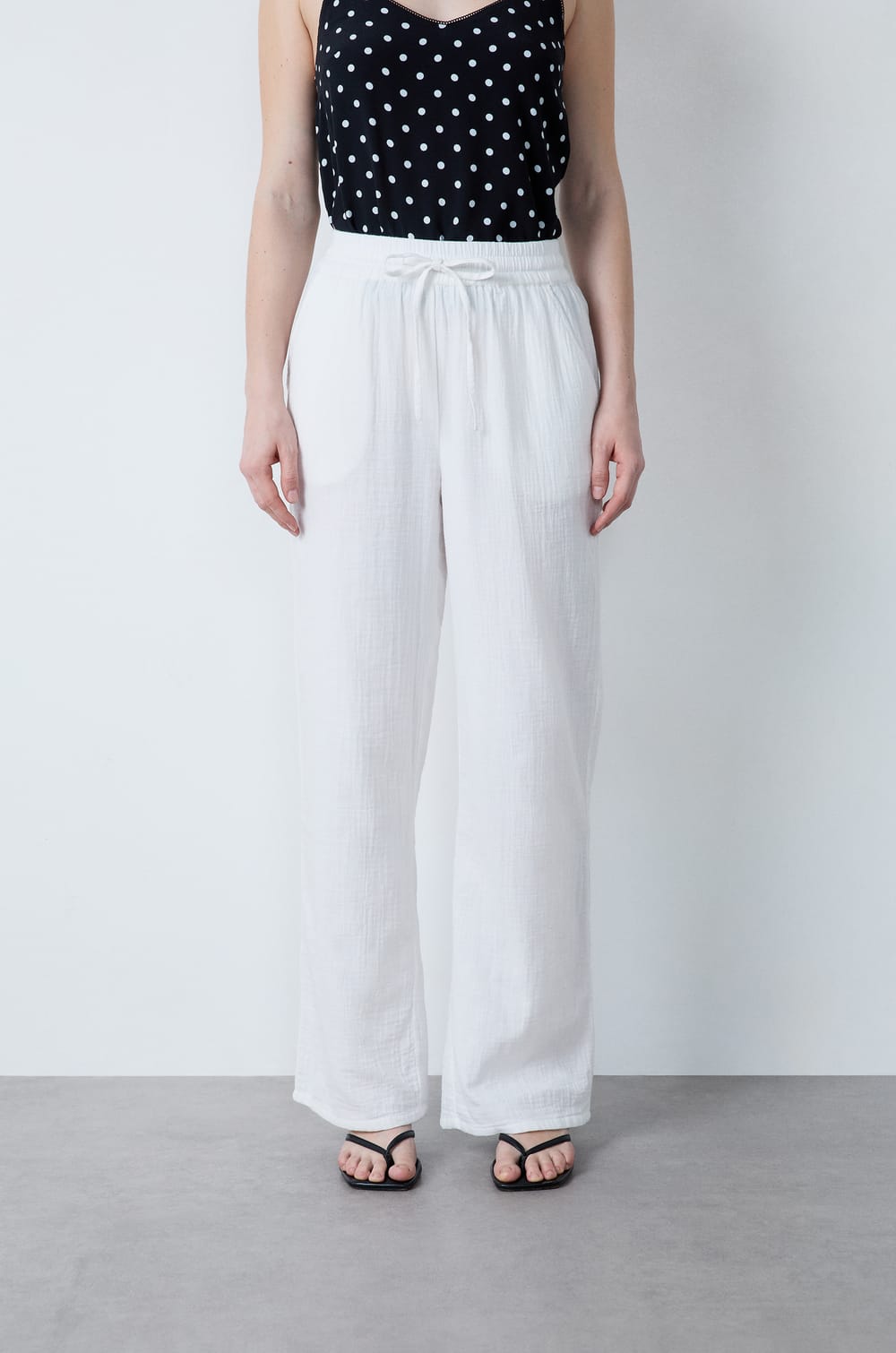 Pantalon en gaze de coton;${refinementColor}