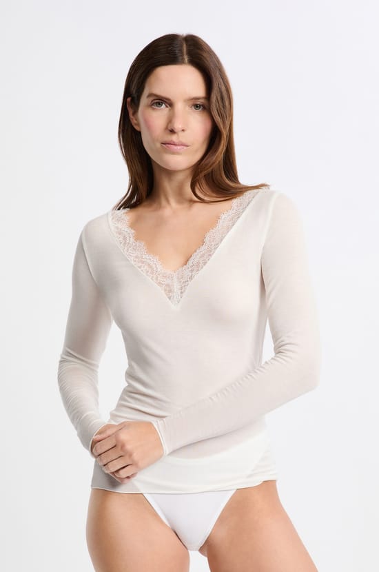 Thermal V-neck T-shirt with cashmere;${refinementColor}